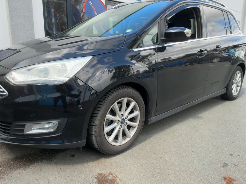 Ford Grand C-Max 1.0 EcoBoost Titanium 2018 – снимка 2