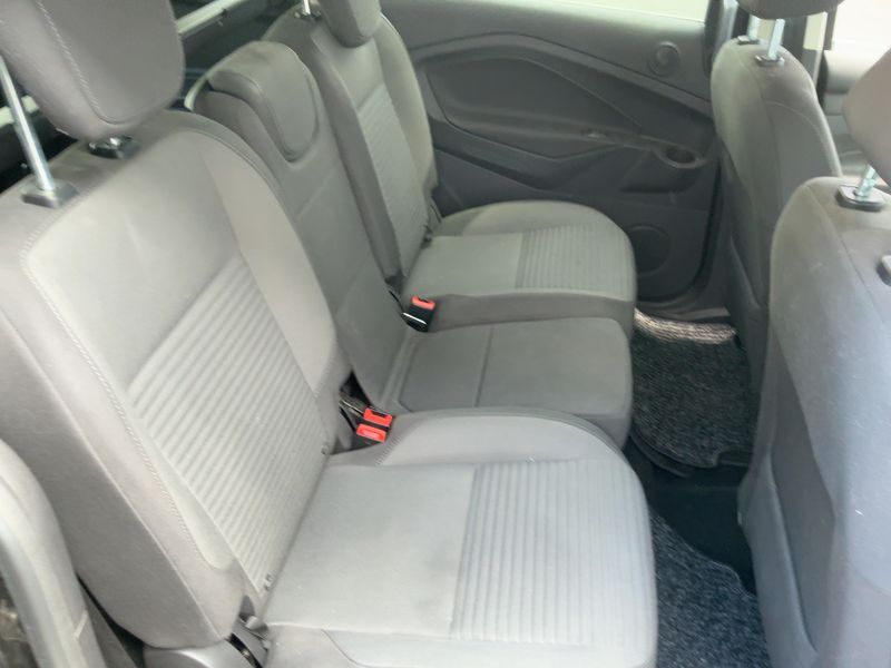 Ford Grand C-Max 1.0 EcoBoost Titanium 2018 – снимка 19