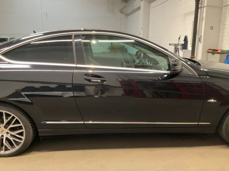 Mercedes-Benz C-Klasse C 180 CGI BlueEfficiency 2012 – снимка 10