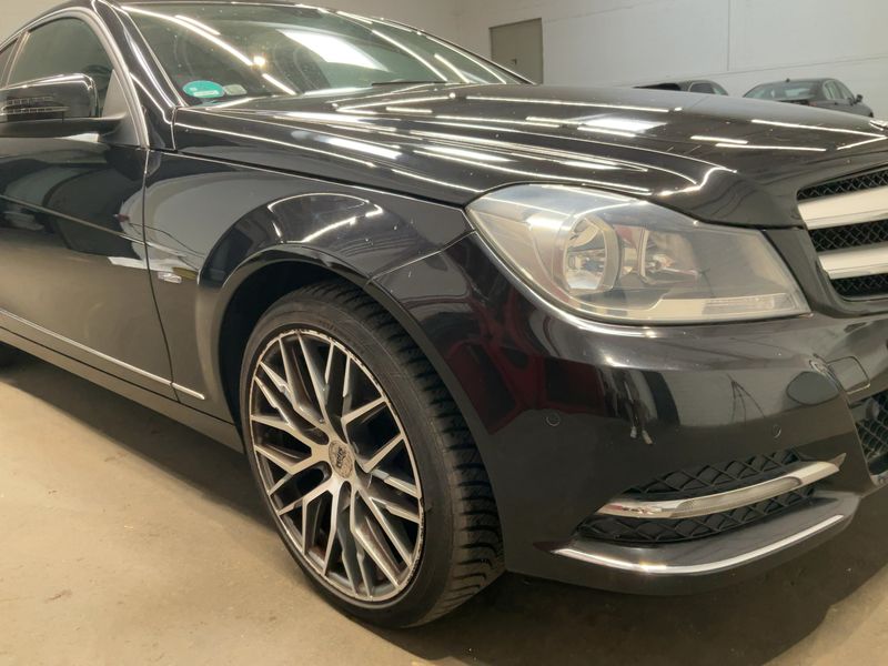 Mercedes-Benz C-Klasse C 180 CGI BlueEfficiency 2012 – снимка 12