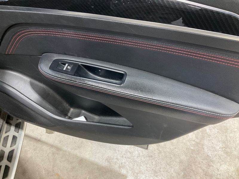 Renault Arkana 1.6 Hybrid E-Tech R.S. Line 2022 – снимка 34