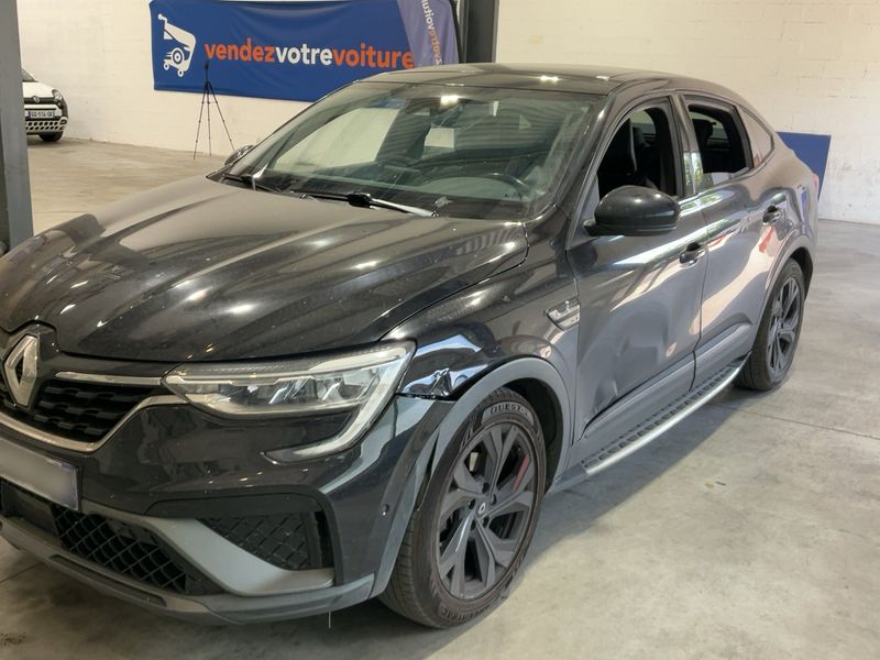 Renault Arkana 1.6 Hybrid E-Tech R.S. Line 2022 – снимка 2