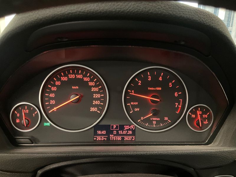 BMW 3er 316i 2014 – снимка 18