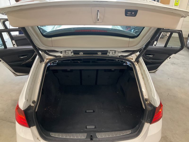BMW 3er 316i 2014 – снимка 15