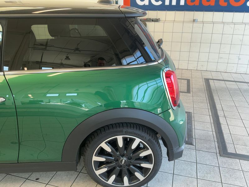 MINI Cooper Classic Trim 2023 – снимка 6