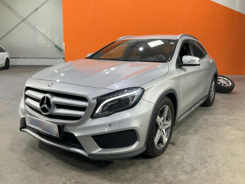 Mercedes-Benz GLA-Klasse GLA 220 d 4Matic AMG Line 2017 – снимка 1