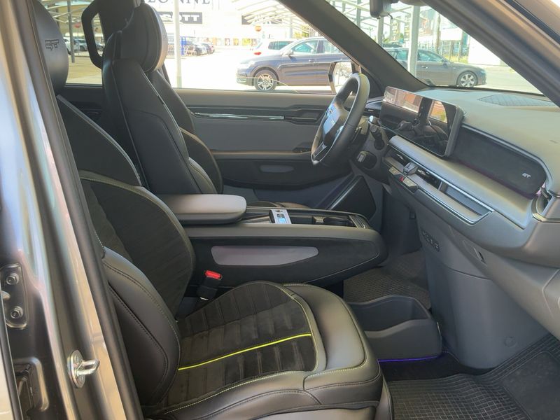 Kia EV9 electric drive 374 kW GT 4WD 2026 – снимка 16