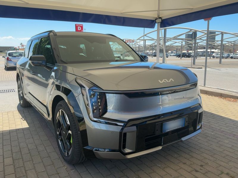 Kia EV9 electric drive 374 kW GT 4WD 2026 – снимка 12
