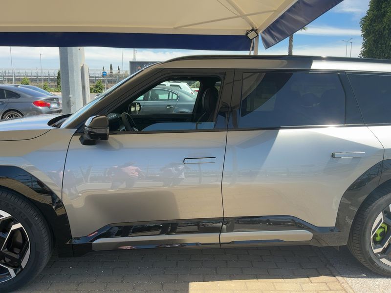 Kia EV9 electric drive 374 kW GT 4WD 2026 – снимка 4