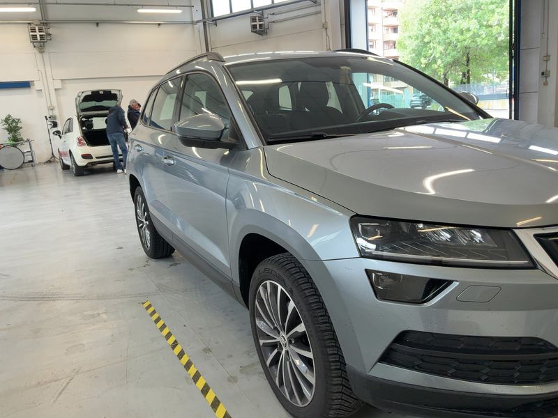 Skoda Karoq 1.6 TDI Executive 2020 – снимка 12