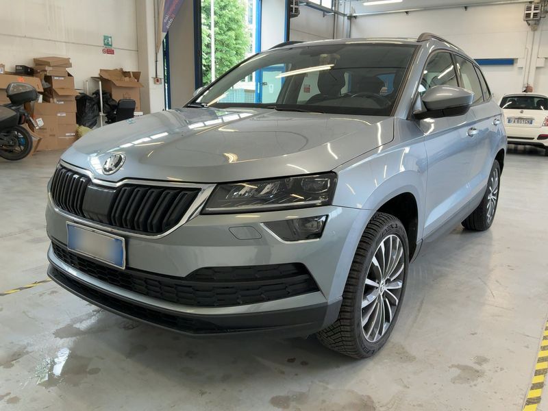 Skoda Karoq 1.6 TDI Executive 2020 – снимка 1