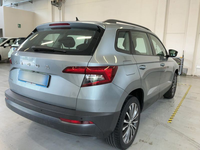 Skoda Karoq 1.6 TDI Executive 2020 – снимка 8