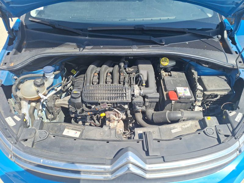 Citroen C3 1.2 PureTech Feel 2018 – снимка 8