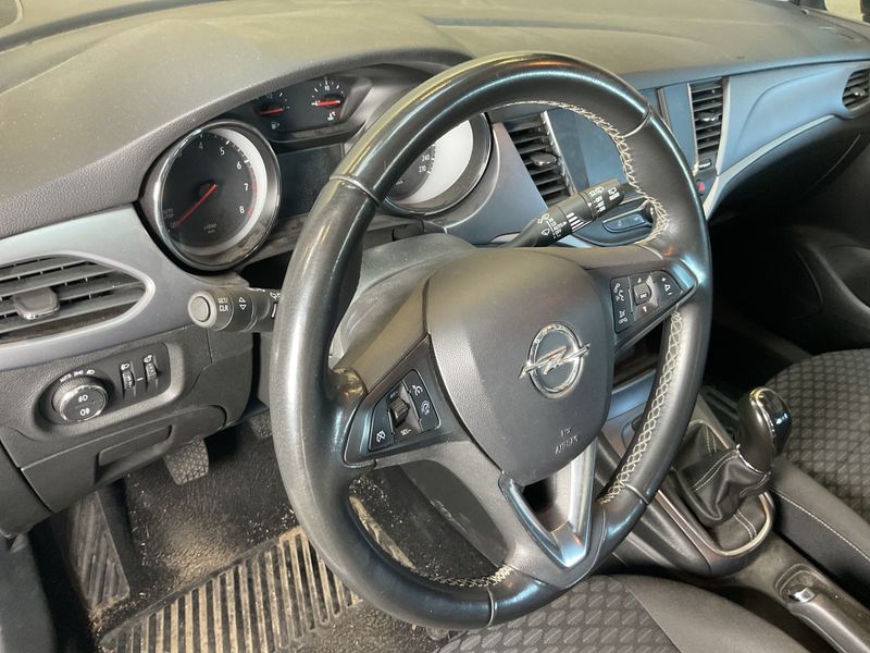Opel Astra 1.2 Turbo Edition Start/Stop 2021 – снимка 30