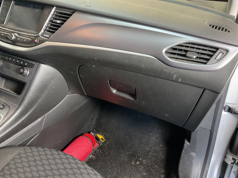 Opel Astra 1.2 Turbo Edition Start/Stop 2021 – снимка 29