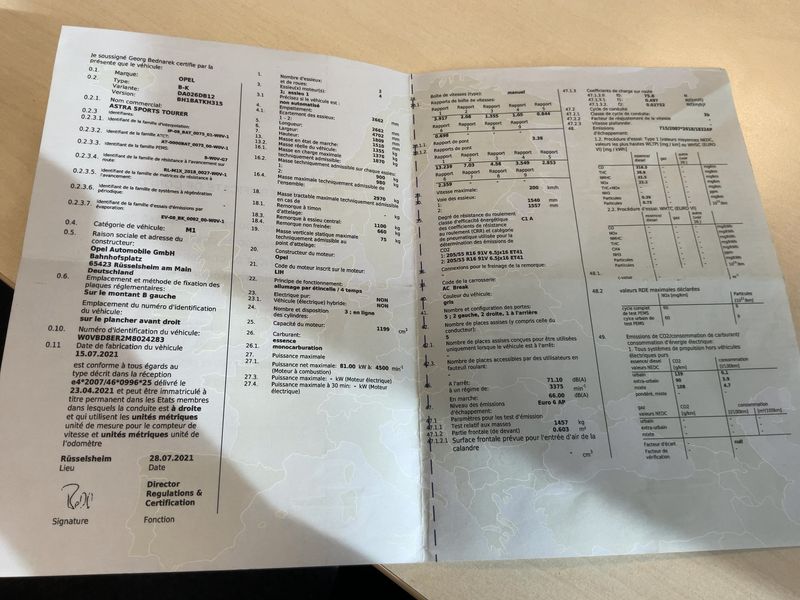 Opel Astra 1.2 Turbo Edition Start/Stop 2021 – снимка 21