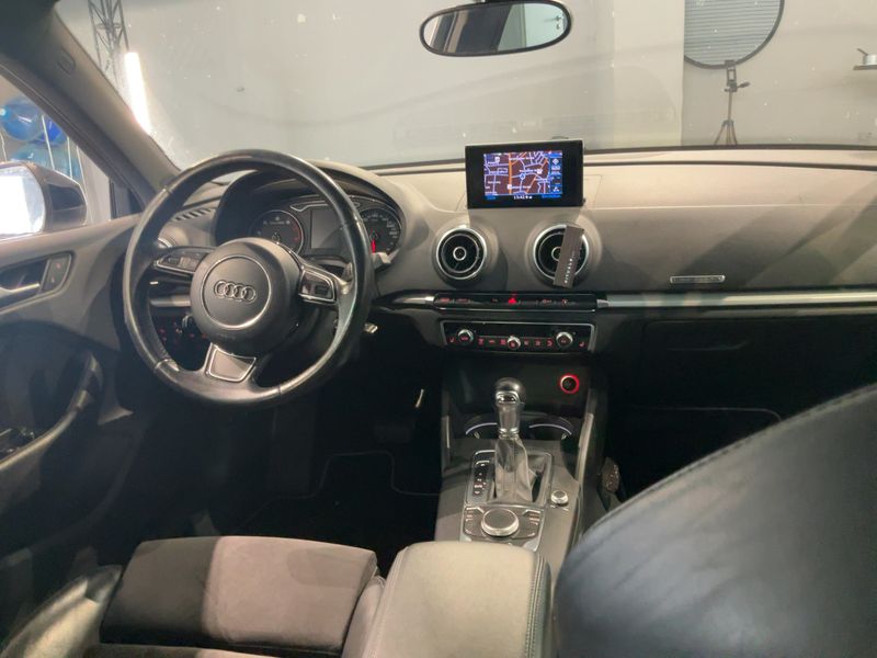 Audi A3 Sportback 1.8 TFSI quattro Ambition 2014 – снимка 17