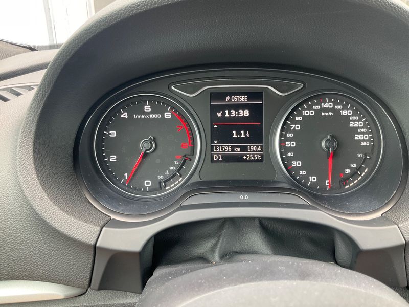 Audi A3 Sportback 1.8 TFSI quattro Ambition 2014 – снимка 19