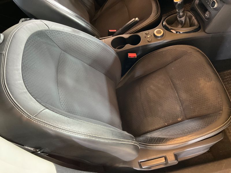 Nissan Qashqai 1.6 dCi 360 4x4 2014 – снимка 32