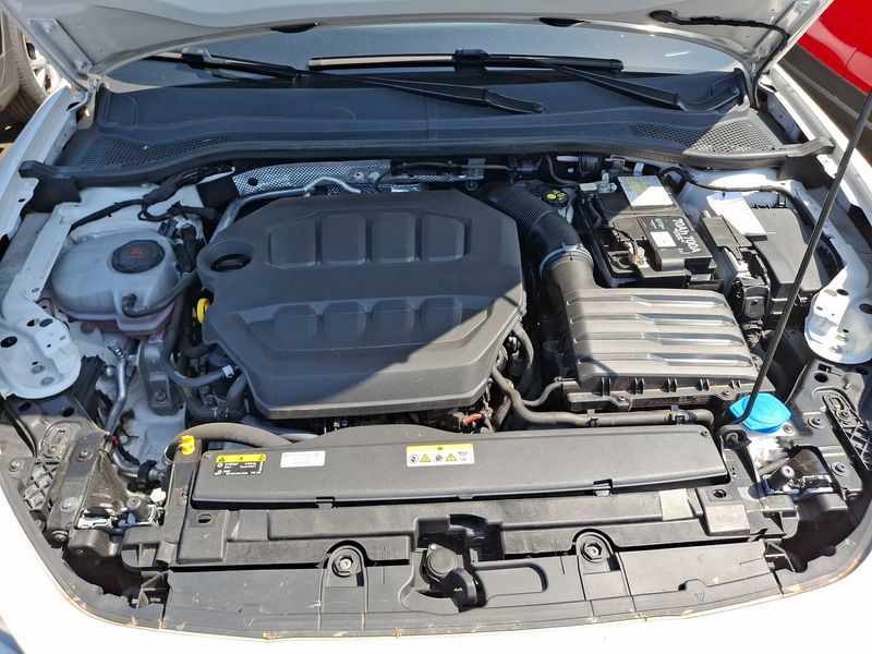 Cupra Leon 2.0 TSI VZ 2024 – снимка 8