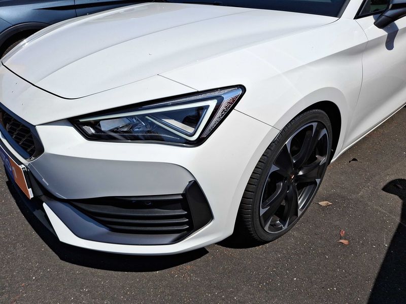 Cupra Leon 2.0 TSI VZ 2024 – снимка 2