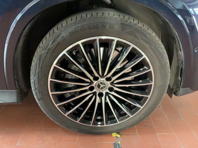 Mercedes-Benz GLC-Klasse GLC 200 Mild-Hybrid 4Matic AMG Line 2023 – снимка 11