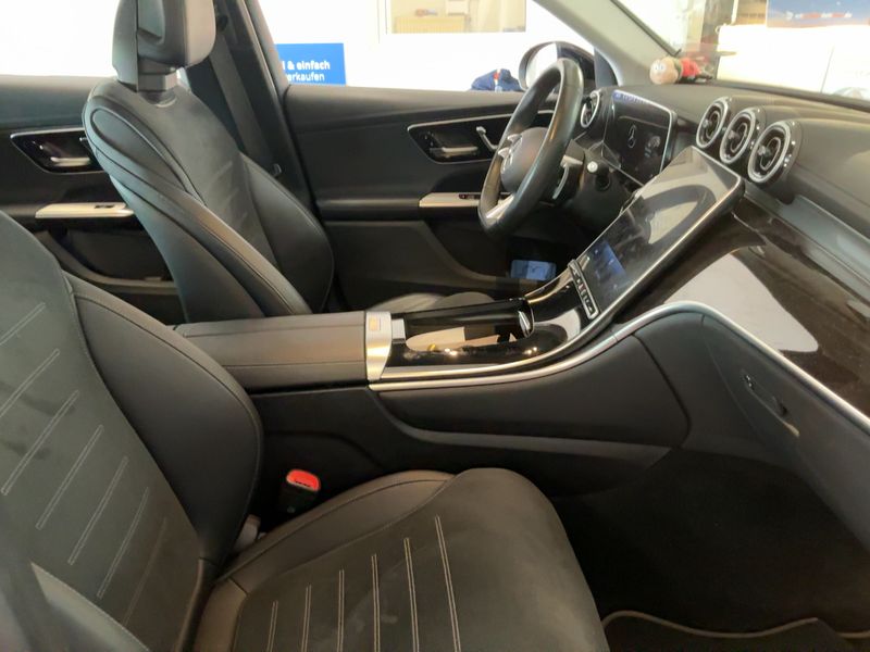 Mercedes-Benz GLC-Klasse GLC 200 Mild-Hybrid 4Matic AMG Line 2023 – снимка 16