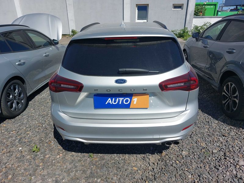 Ford Focus 1.0 EcoBoost Mild-Hybrid ST-Line X 2024 – снимка 4