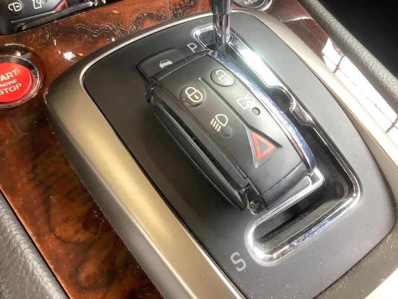 Jaguar XK 4.2 V8 Kompressor XKR 2007 – снимка 27
