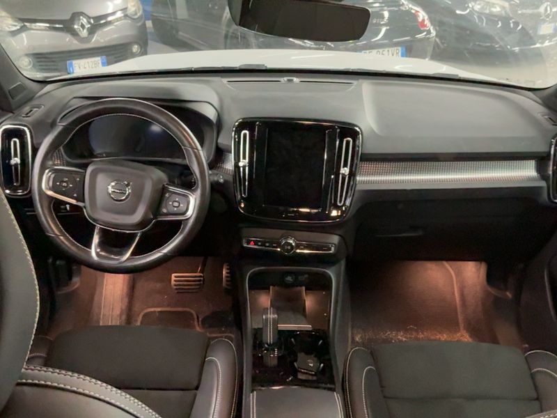 Volvo XC40 P8 electric drive 300 kW R-Design Pure AWD 2021 – снимка 17