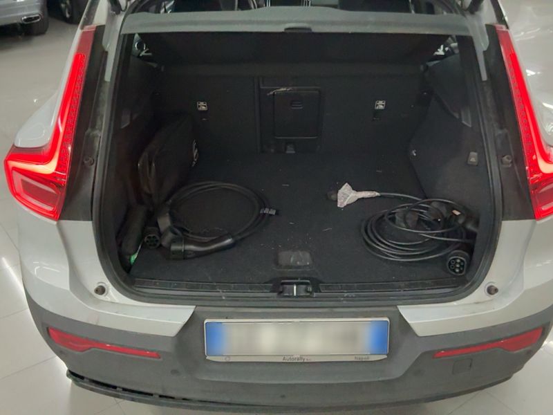 Volvo XC40 P8 electric drive 300 kW R-Design Pure AWD 2021 – снимка 15