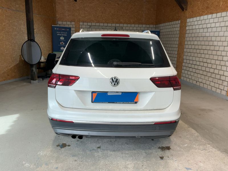 Volkswagen Tiguan 2.0 TSI Highline 4Motion BlueMotion Tech 2017 – снимка 7
