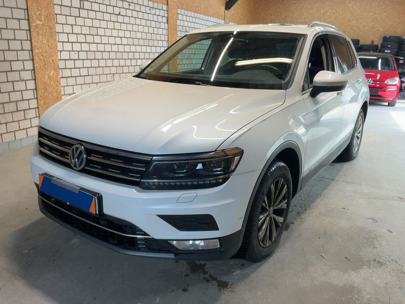 Volkswagen Tiguan 2.0 TSI Highline 4Motion BlueMotion Tech 2017 – снимка 1