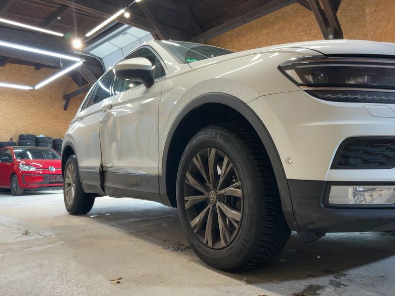 Volkswagen Tiguan 2.0 TSI Highline 4Motion BlueMotion Tech 2017 – снимка 12