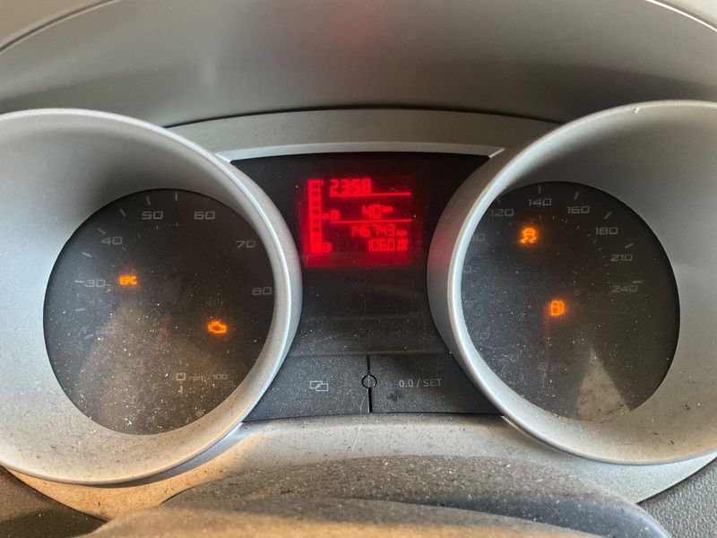 Seat Ibiza 1.4 Stylance / Style 2012 – снимка 4