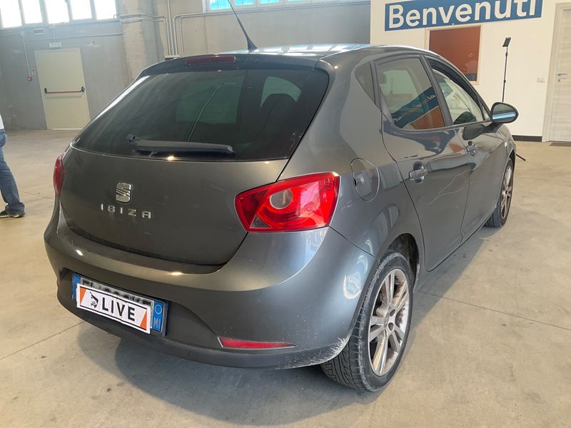 Seat Ibiza 1.4 Stylance / Style 2012 – снимка 2