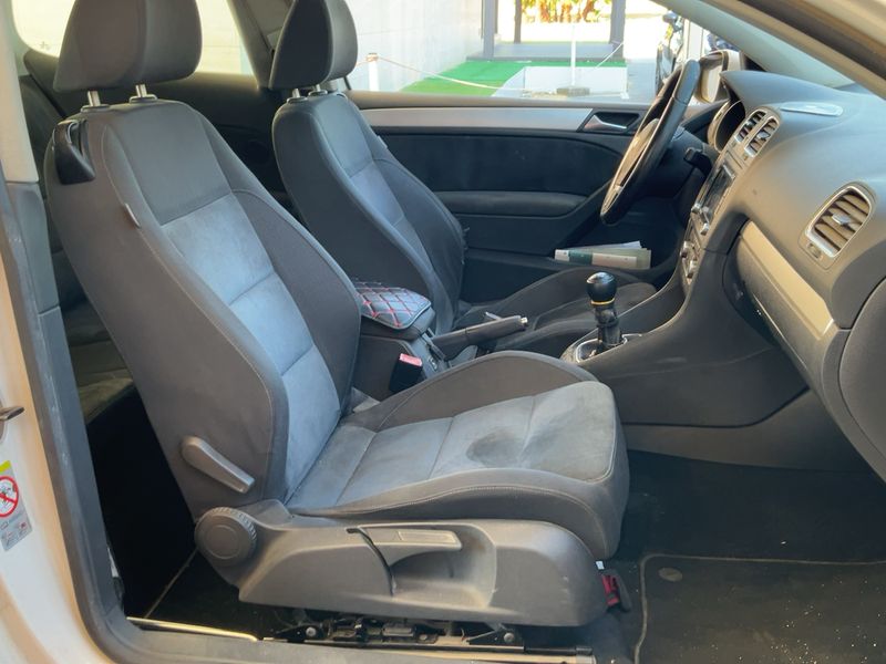 Volkswagen Golf VI 1.6 TDI Sport 2009 – снимка 11