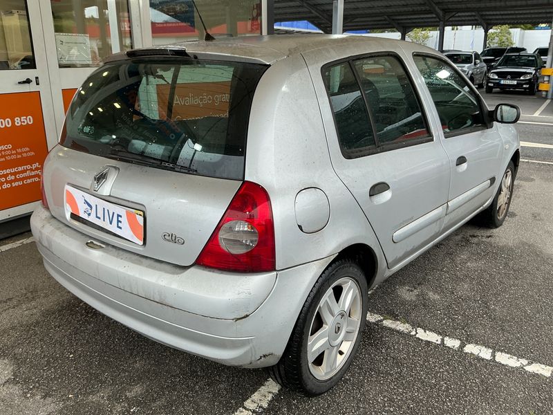 Renault Clio 1.2 Extreme 2005 – снимка 2
