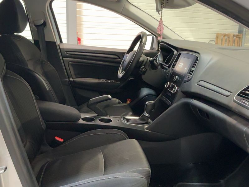 Renault Megane 1.5 dCi Energy Business 2018 – снимка 16