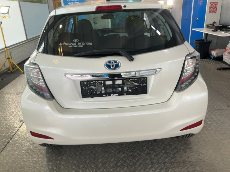 Toyota Yaris 1.5 Hybrid Active 2014 – снимка 7