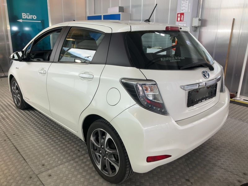 Toyota Yaris 1.5 Hybrid Active 2014 – снимка 6