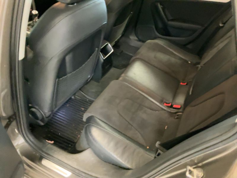 Audi A4 2.0 TDI quattro Attraction 2013 – снимка 14
