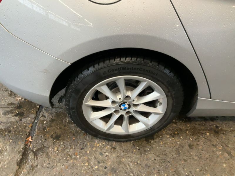 BMW 1er 118i Metropolitan 2019 – снимка 9