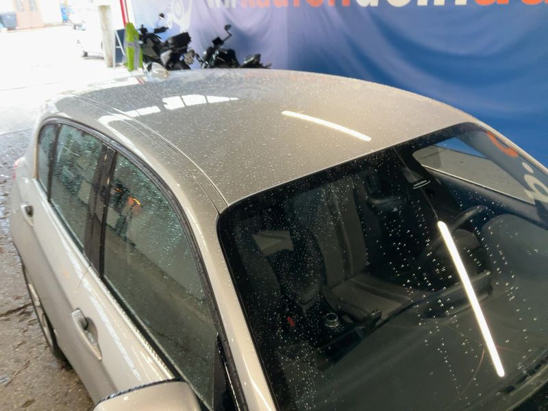 BMW 1er 118i Metropolitan 2019 – снимка 13