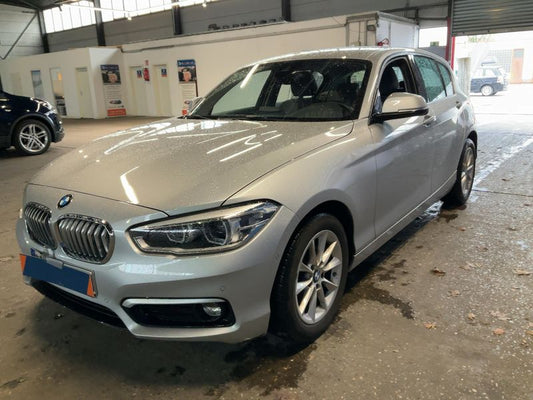 BMW 1er 118i Metropolitan 2019 – снимка 1