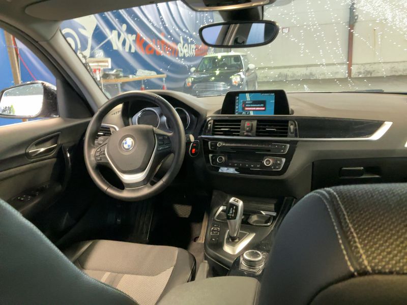 BMW 1er 118i Metropolitan 2019 – снимка 17