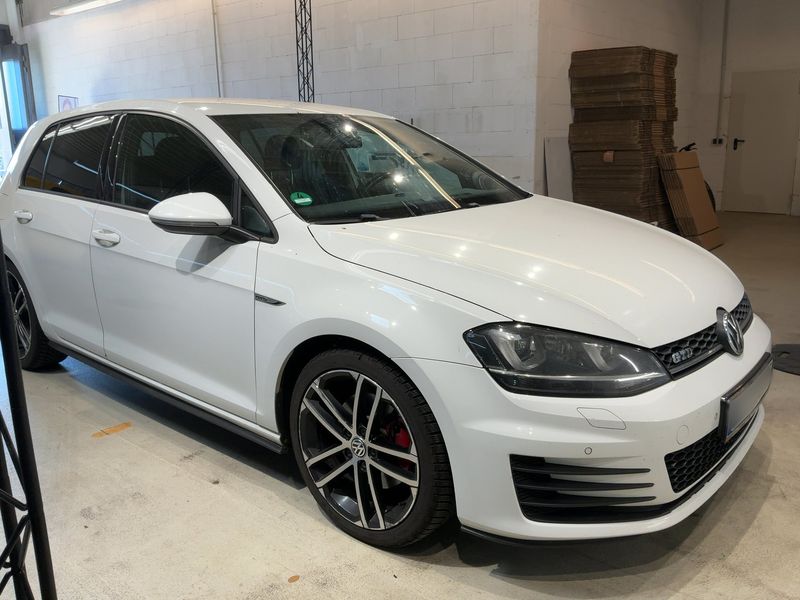 Volkswagen Golf VII 2.0 TDI GTD BlueMotion Tech 2015 – снимка 12