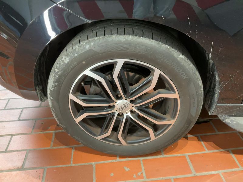 Hyundai ix35 2.0 CRDi FIFA World Cup Edition AWD 2014 – снимка 3