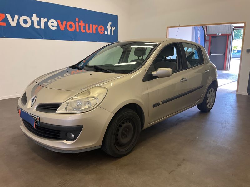Renault Clio 1.5 dCi Privilege 2006 – снимка 1
