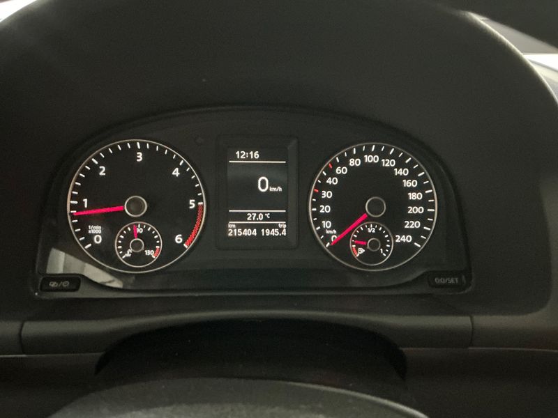 Volkswagen Touran 2.0 TDI Advance 2012 – снимка 13